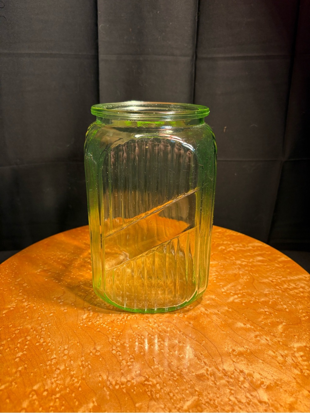 Vintage Hocking Green Uranium Glass Ribbed Canister Jar 7” Label Band